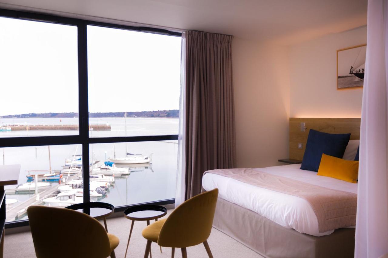 Le Nautica Hotel Перос-Гирек Екстериор снимка