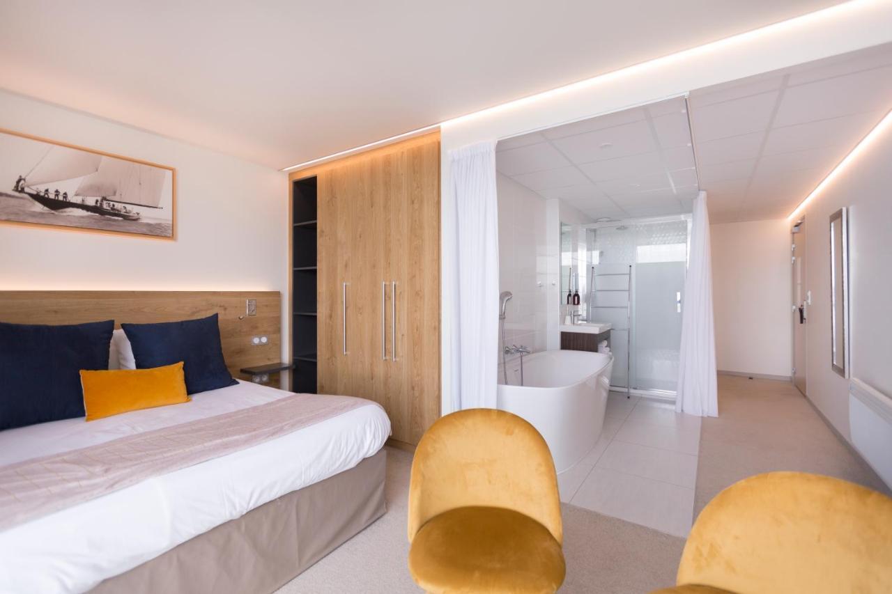 Le Nautica Hotel Перос-Гирек Екстериор снимка