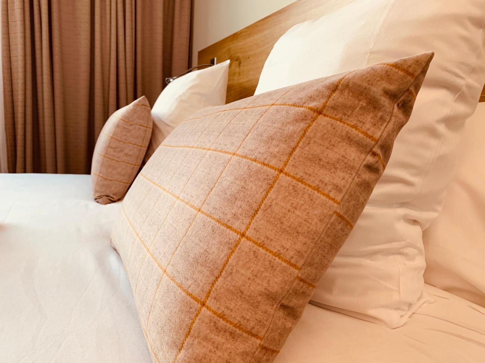Le Nautica Hotel Перос-Гирек Екстериор снимка